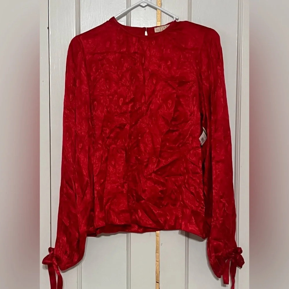 By TiMo red long sleeve bow blouse